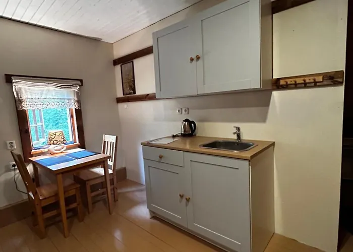 Quarto em Acomodações Particulares Kassioru Puhkemaja Kiidjärve